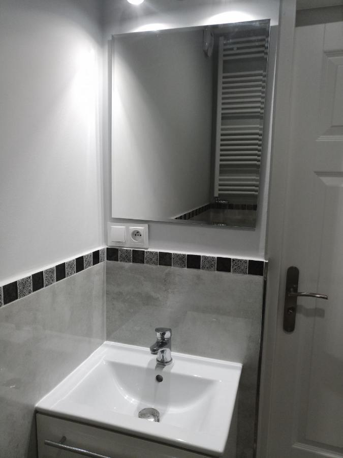 Studio Jutrzenka Z Lazienka By Apartamenty Na Dni วรอตซวาฟ ภายนอก รูปภาพ